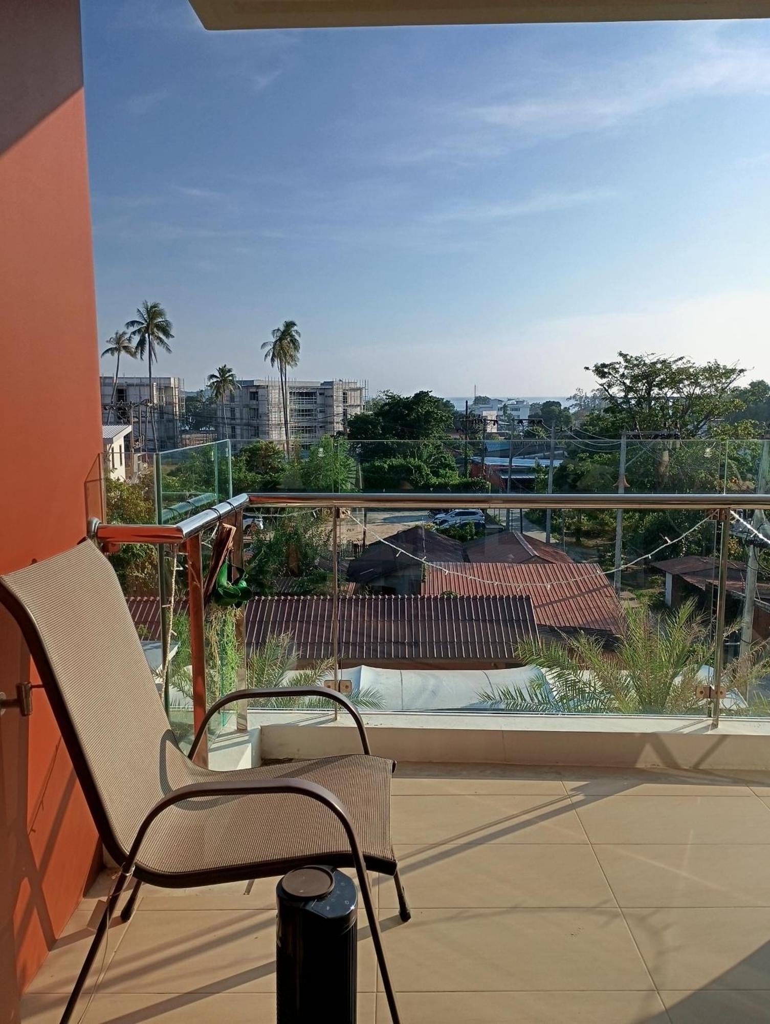 Babylon Sky Garden - Long Term Holiday Rentals Rawai Quarto foto