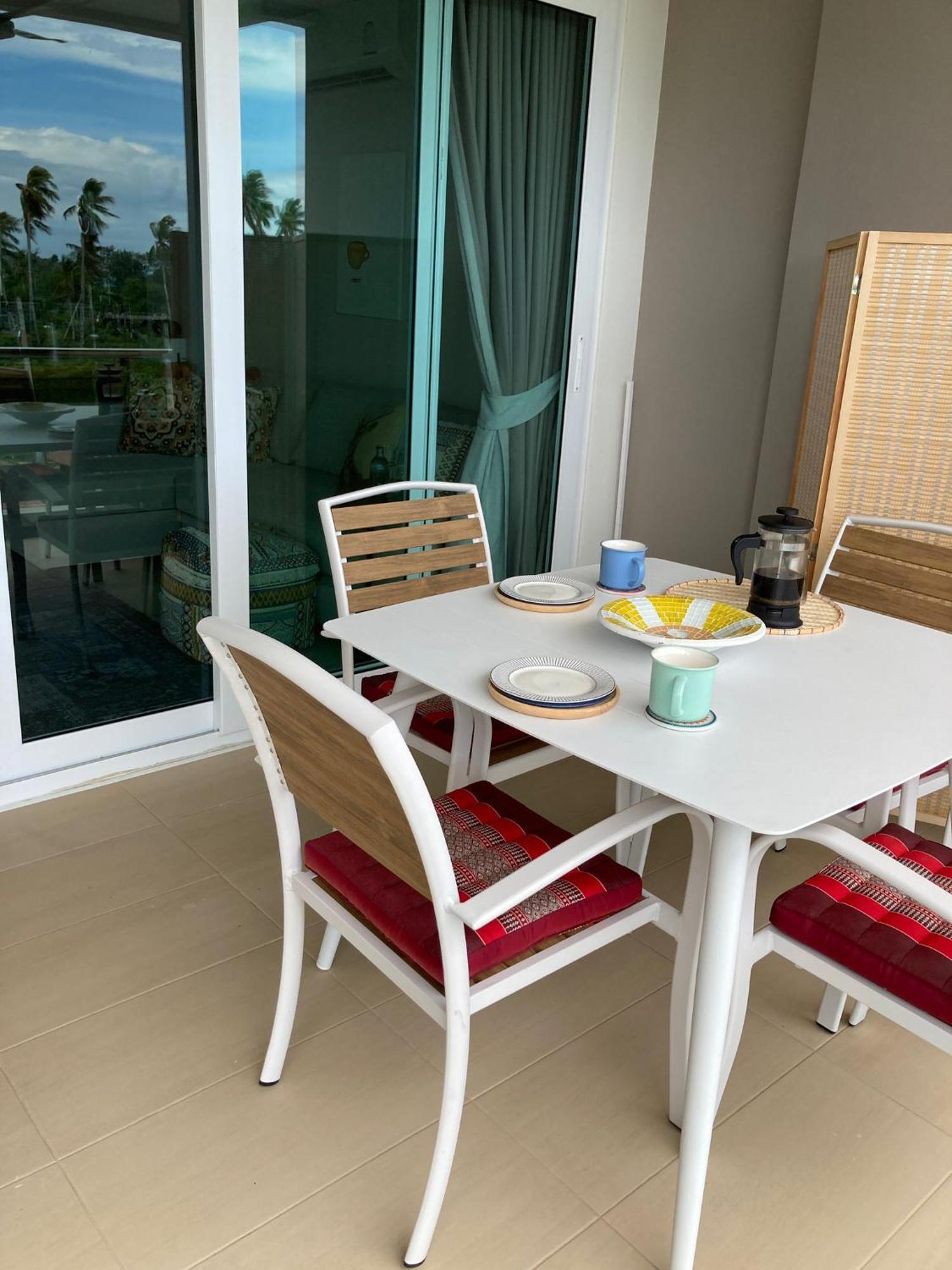 Babylon Sky Garden - Long Term Holiday Rentals Rawai Quarto foto